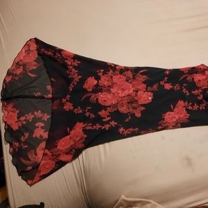 Connected sequins rose dress